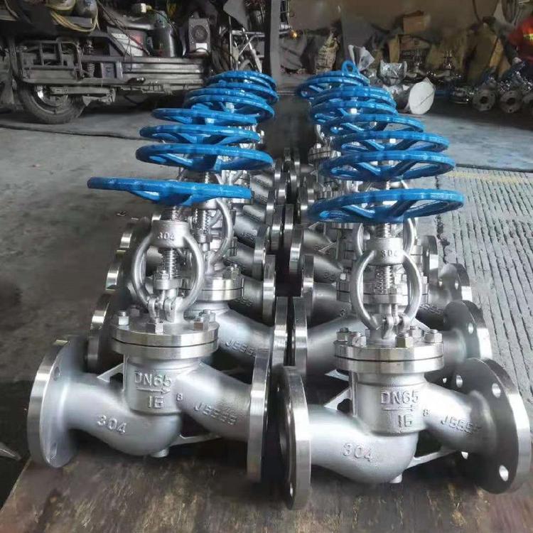 不銹鋼截止閥實(shí)物圖(2) 不銹鋼截止閥實(shí)物圖